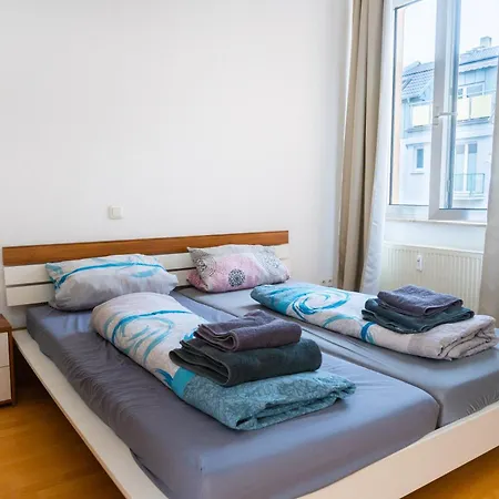 Innenstadt 3 Altbauwohnung Appartamento