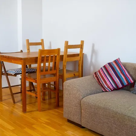 Apartment Innenstadt 3 Altbauwohnung